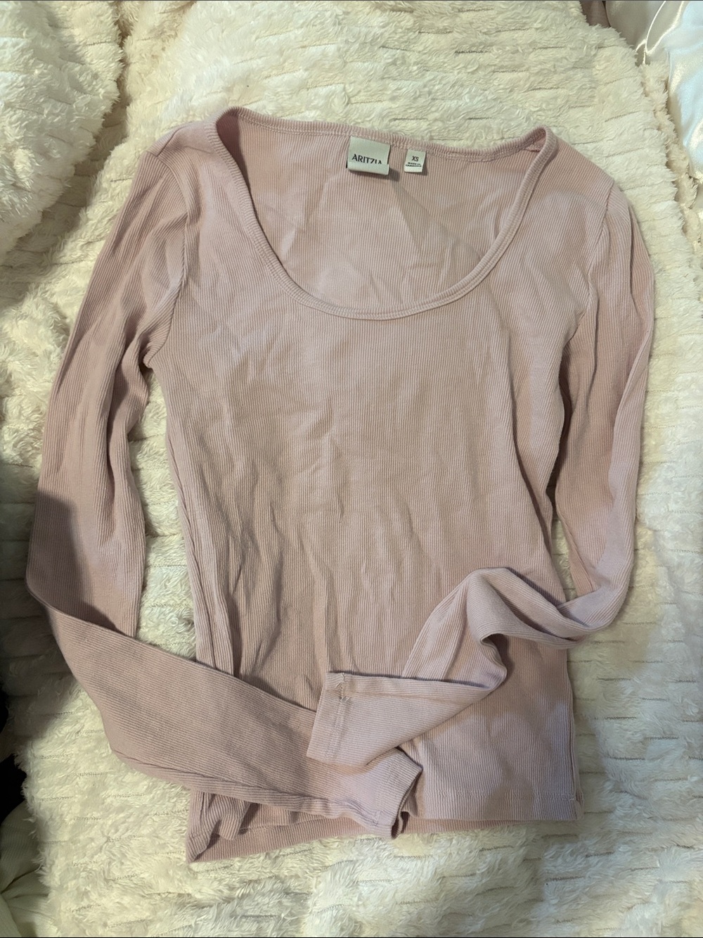 Aritzia Homestretch Scoopneck Longsleeve in Dusty Pink